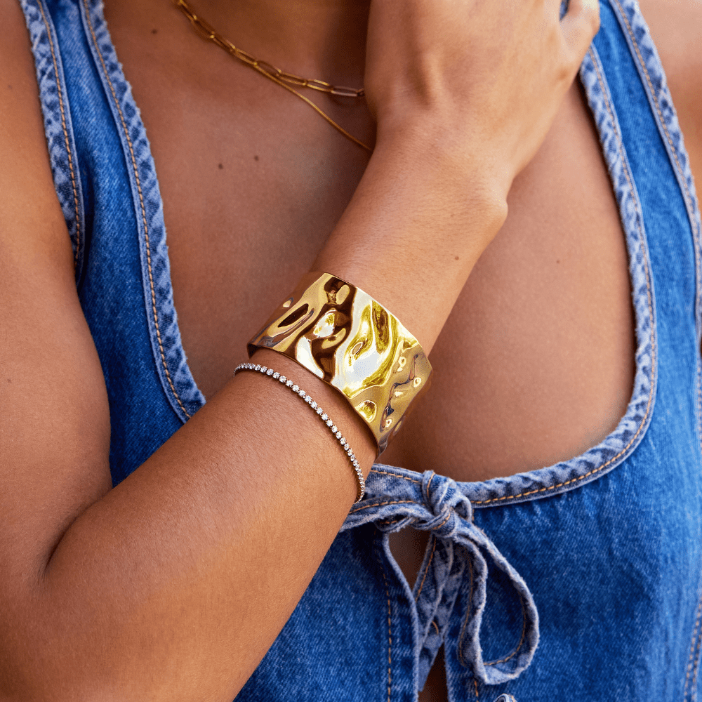 18K Gold Cuff Bracelet