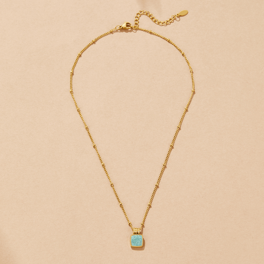 Lucia Green Pendant Necklace