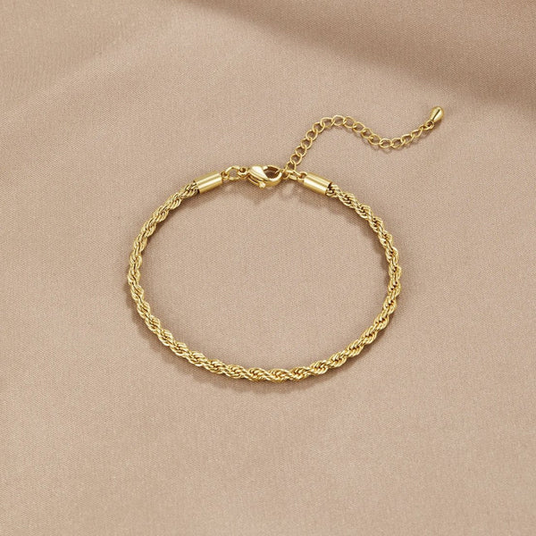Twisted 18K Gold Bracelet