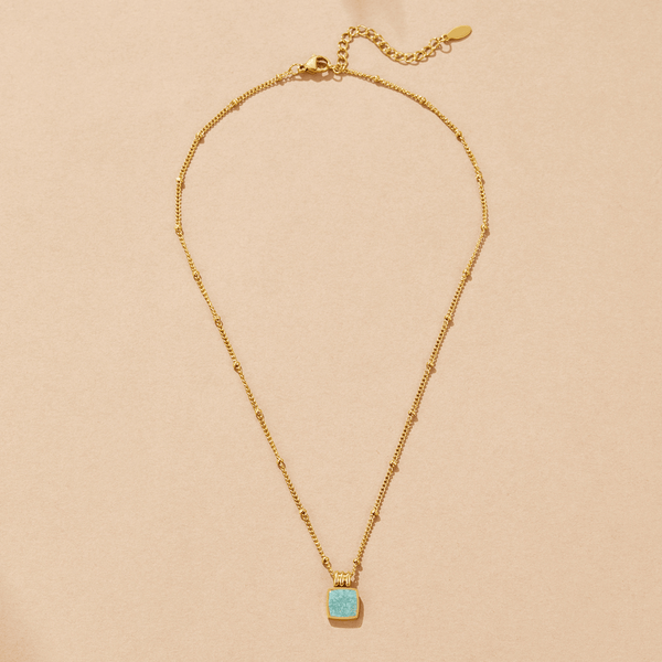 Lucia Green Pendant Necklace