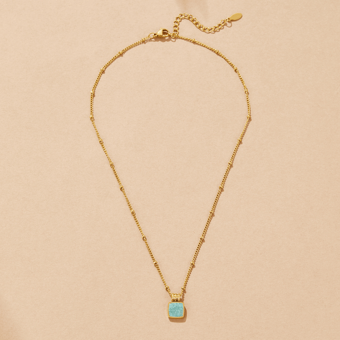 Lucia Green Pendant Necklace