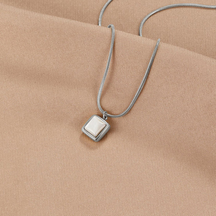 Riva Moonstone Pendant Necklace